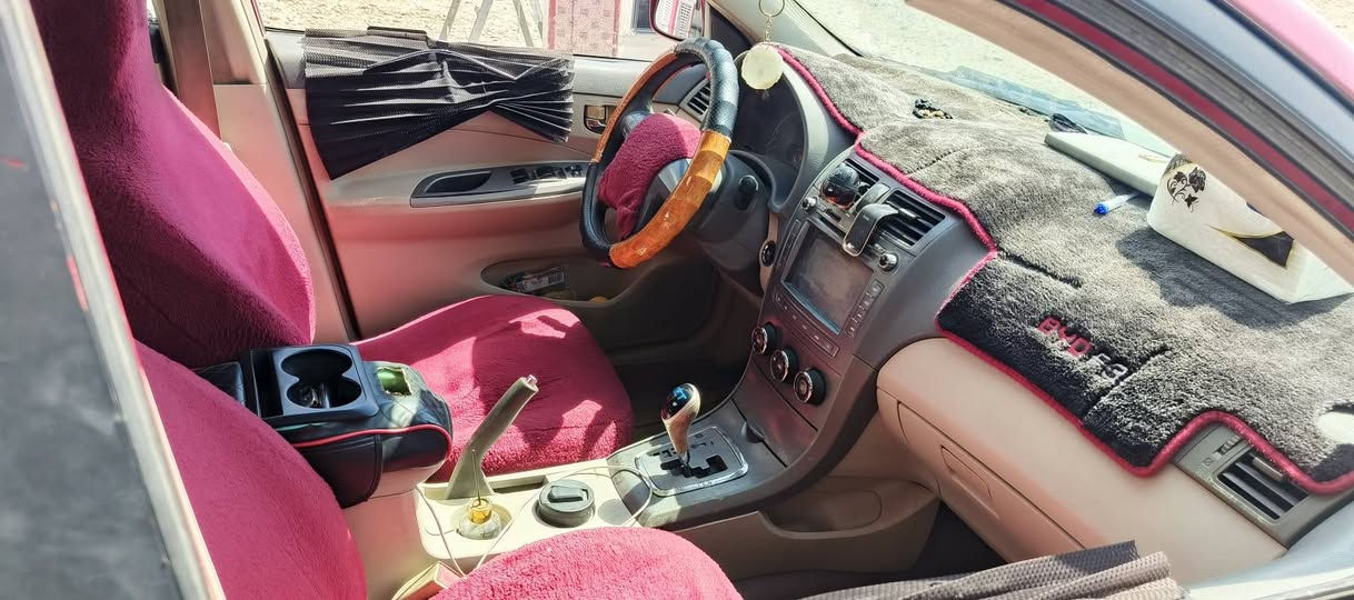 السلام عليكم 🌹
BYD موديل 2014
🚘 سيارة نظيفة، رقم أربيل، سنوية 29.
✨ فول مواصفات، كلشي شغال وما بيها أي نقص.

🔹 كير ومحرك كورولا حجم 1.8، بلادي أوتوماتيك.
🔹 أني شادها على إيدي مكلفني مليون او اربعميا وما صارلها أسبوعين.
🔹 والله ترايك وين ما تروح تبرّد ثلج ❄

🔹 دبلات حديدية، 3 بصمات.
🔹 الضرر فقط بالجامرغ الخلفي، بيه شوية حك شبر، والجراد بالقمارة فقط. سعر 60 بيهة مجال بصيط مكان ديالى شهرابن 

للمهتمين والاستفسار مراسلة خاص ***********

