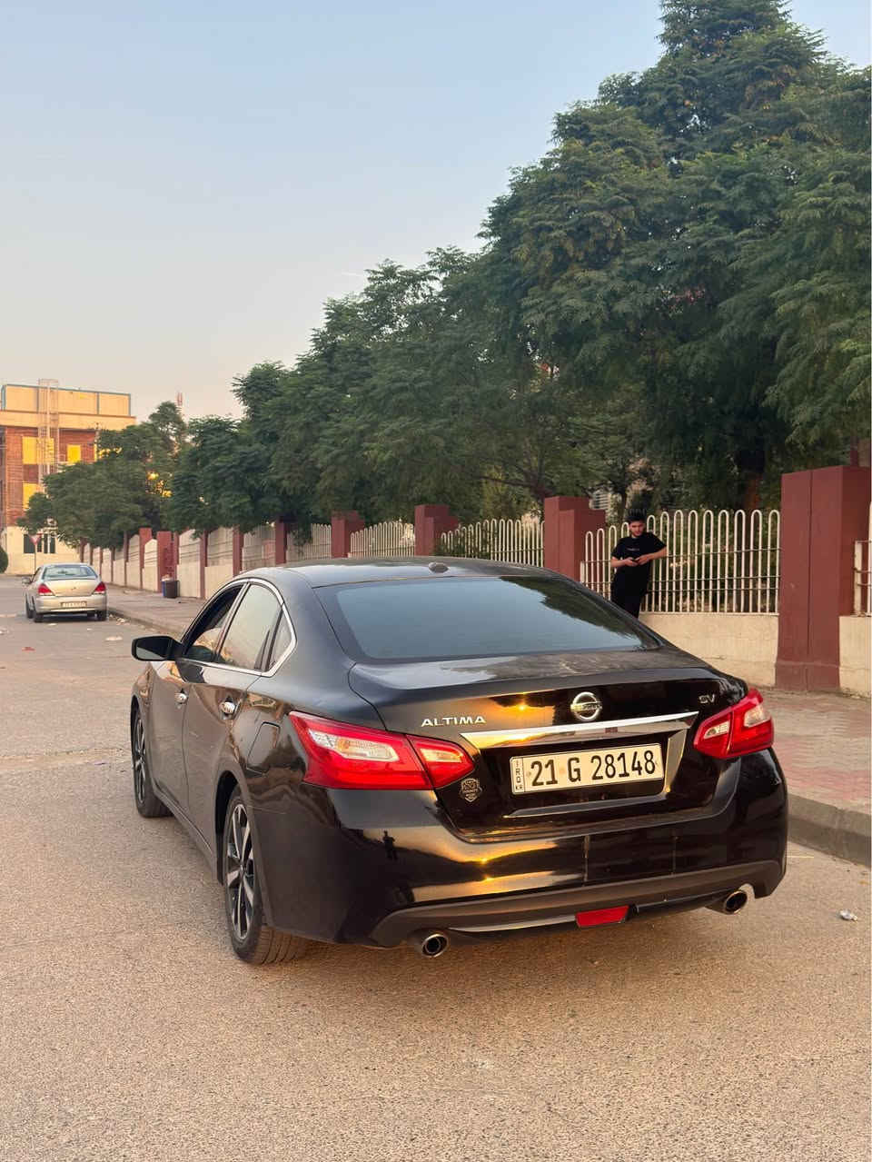 Altima 2016 sv
گێرو مەکینە و تەحویل و غەرامە بەشەرت
یەک چەمەلەغی دواوە سەکن بۆیاخە بێ ناوگرتن 
ڕەسمی سۆنەرەکەم داناوە 
نرخی ١٠٧ گەڵاو معامەلە 
*********** 
WhatsApp السليمانية, العراق
