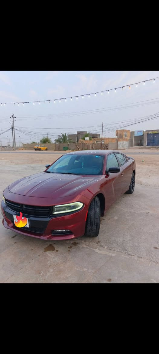 جارجر للبيع  موديل 17 أصل. السياره أحلا من الصور رقم قادسيه مداور ثاني يوم سنويتهة ل 2030 موصفات sxt معروفه السياره أحلا من الصور ماناقصهة برغي من حداديه مكينه بيهة شبر بلعراق الباب خلف السايق موضح بلصور رقم شاصيهة بلصور حادثهة موجود بلصور السيارة معروضه ب 173 وبيها مجال بصيط مكان السياره الديوانيه اتصل وبيك خير وتدلل ***********
