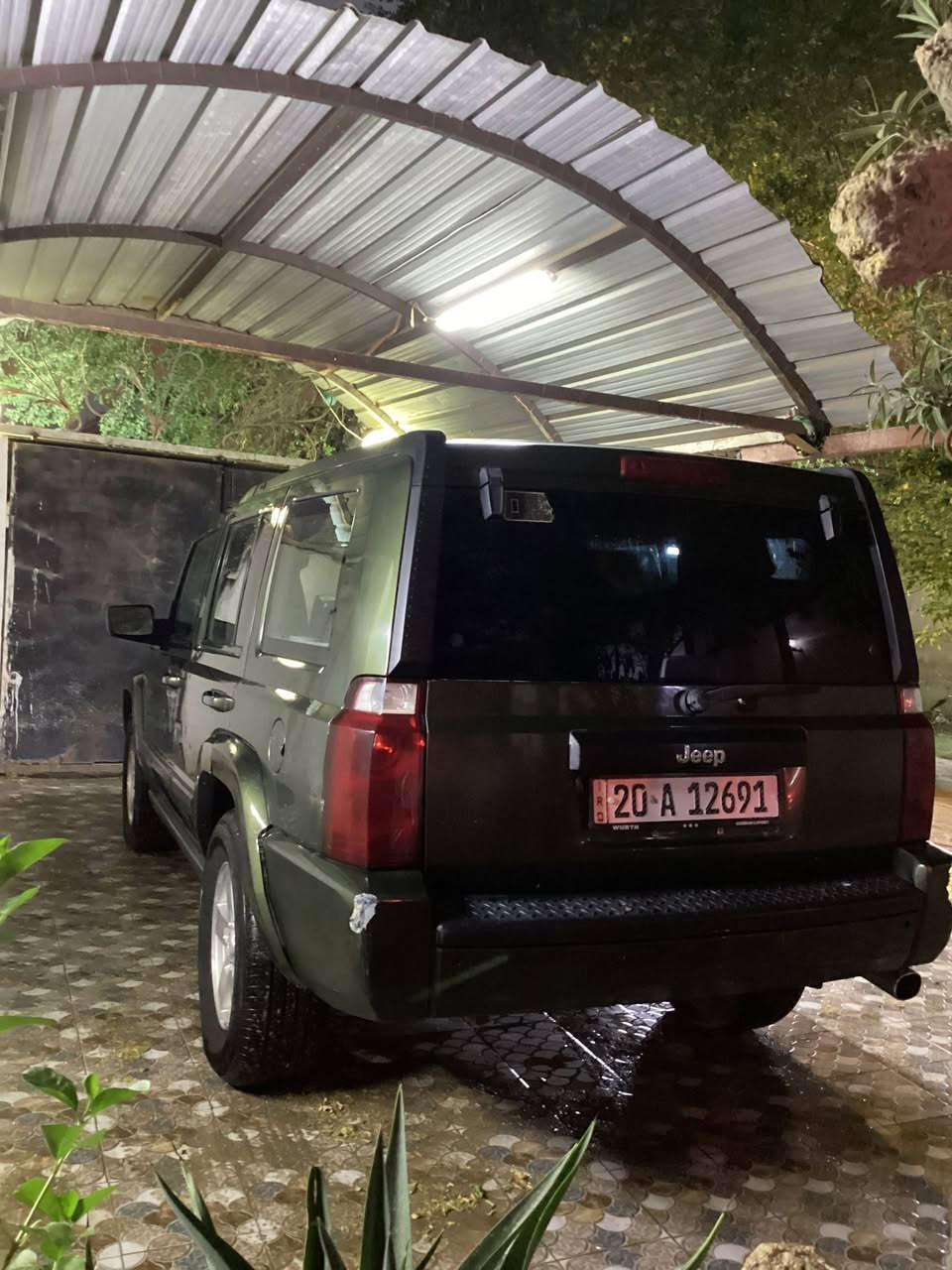 سلام عليكم
جيب كومندر   لبيع رقم نكليزي بسمي محرك بلاد 6v   
7 راكب  مكان ذي قار غرفة  جلد   ***********

