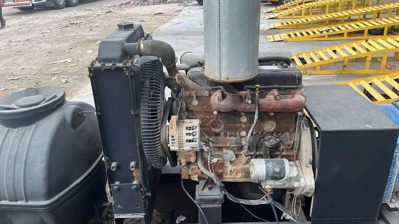 السلام عليكم مولده دايو للبيع 40KV
120 أمبير شغاله وكل نقص مابيها تجي تفحص وتقتنع 

العنوان الديوانية حي الزيتون للاستفسار 

***********
