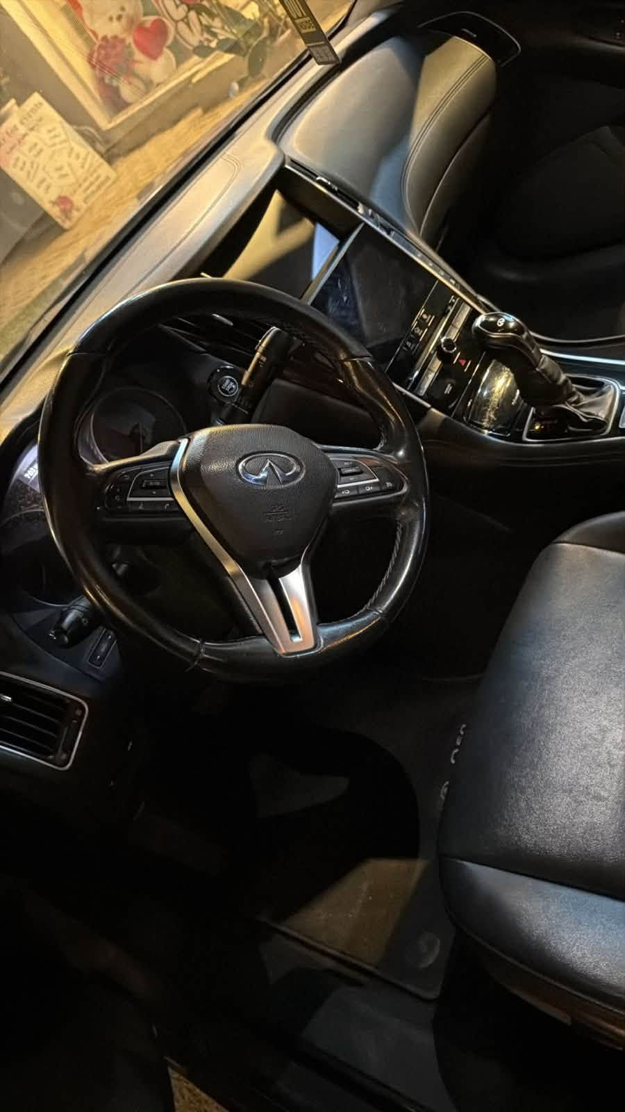 � للبيع — Infiniti Q50 2018 | 3.0 Twin Turbo
إنفينيتي Q50 موديل 2018 🇺🇸
🔹 وارد أمريكي
🔹 كلين بدون حادث
🔹 ممشى 90 ألف ميل
🔹 محرك 3.0L Twin Turbo
🔹 لون رمادي مميز
🔹 داخلية جلد أسود نظيفة ومرتبة
🔹 جنوط إنفينيتي أصلية
🔹 فتحة سقف
🔹 كاميرا خلفية
🔹دخول ذكي بدون مفتاح مع نظام ترحيب
🔹 تشغيل بصمة/زر
🔹 تحكم ستيرن ومواصفات كاملة

🔥 السيارة نظيفة جداً ومستخدمة استخدام شخصي
الفحص متاح للجادين، والسيارة حاضرة للفحص.

💰 السعر: [21 مليون دينار]

📍 بغداد
📞 للتواصل: [***********]

Q50 3.0T — قوة وأداء وفخامة الإنفنتي.
