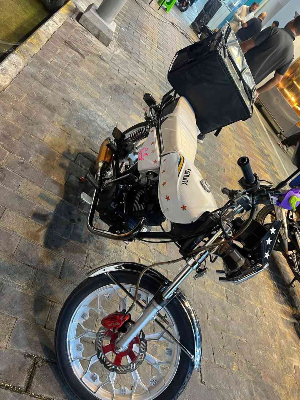 دراجه سونك موديل 24 شكل 25
محرك 150
دراجه جاهزه مابيه نقص سعر 700
‏‪***********‬‏

