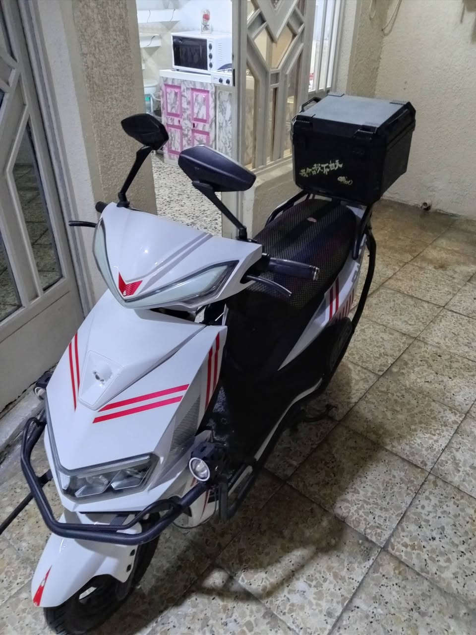 السلام عليكم دراج شحن اخت الجديده معتاز فلوس وأريد ابيعه 750وبيهه مجال شراي اتصل ***********
