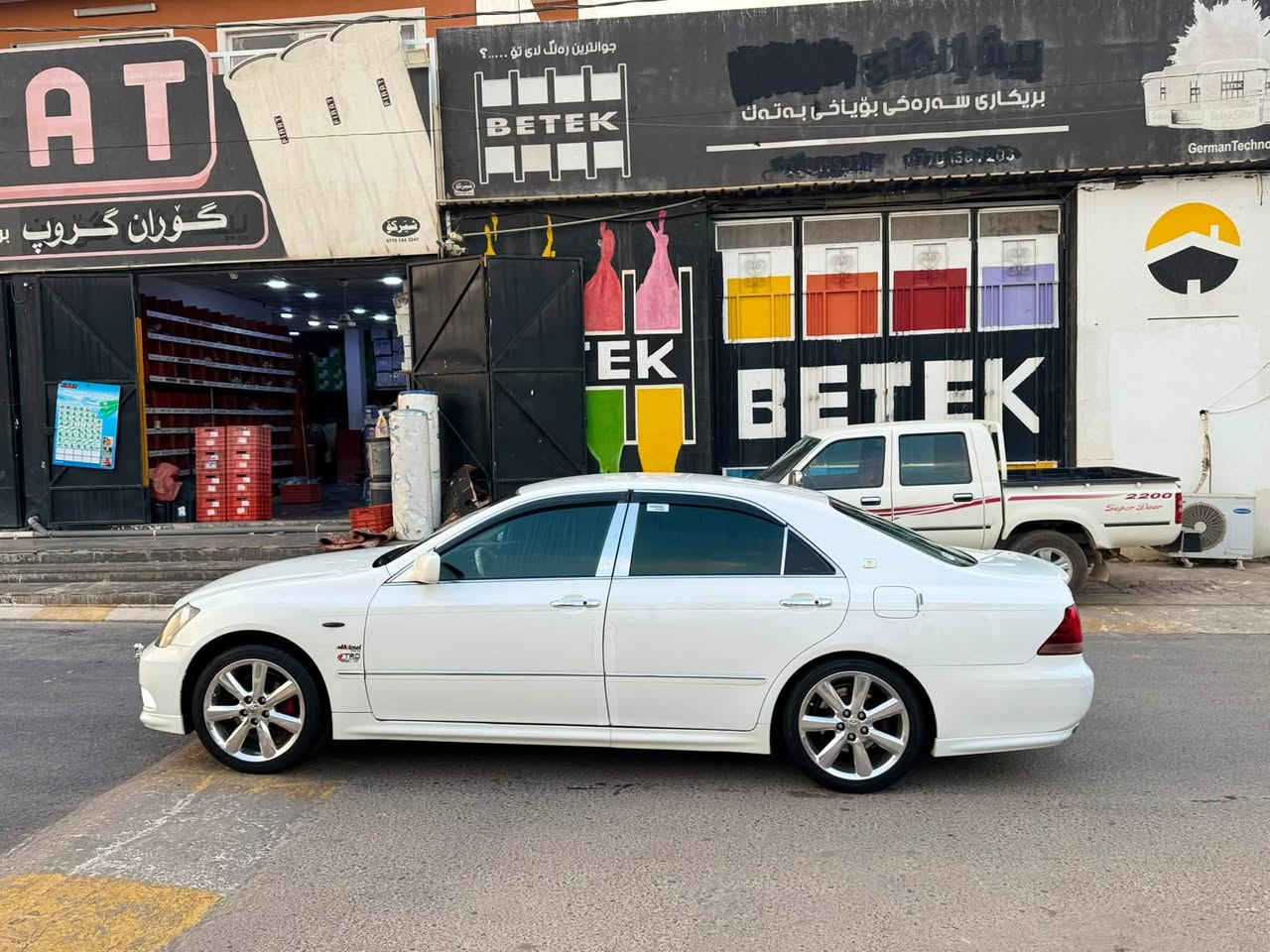 شایینە • مكينة ١٨٠ • بلا خدوش