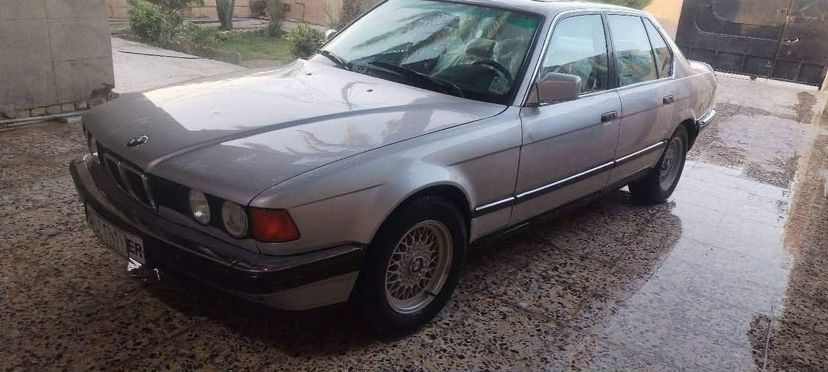 كير محرك تبريد كله كفاله  بدون ضربه مصبوغه للجماليه
للبيع او مرواس ***********
