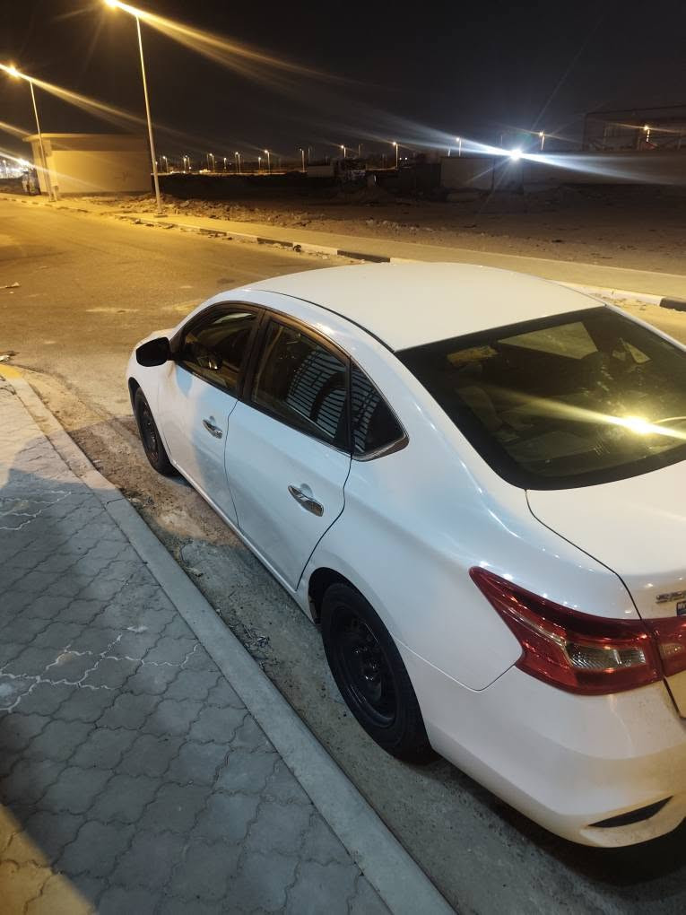 نيسان سنترا مديل ١٨ وارد امريكي بدون دواخل جاهزه تحويل السعر من الاخير ٨٥ ورقه مكانه بصره *********** البصرة, العراق
