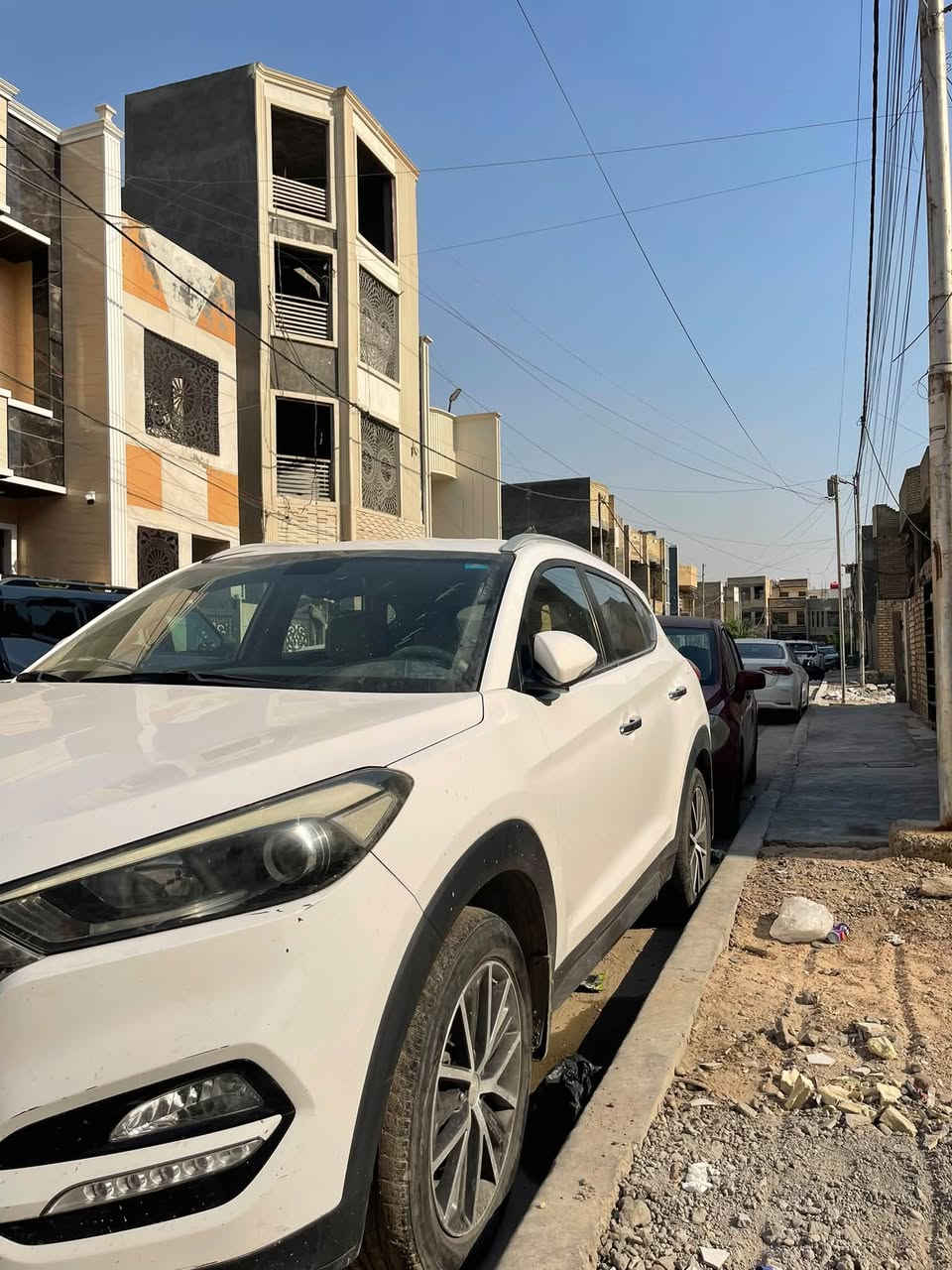 سلام عليكم
توسان2018 خليجي 
سياره جاهز من كلشي 
بيها ضربها بلجاملخ ما مصلحه
سياره تبريد ثلج 
قطعتين تبريد 
اشاره بلمري 
شاشه 
سياره جاهزه من كلشي
ترهم مراوس حسب القناعه
للاستفسار:***********
السعر:155 وقابل للتفاوض
مكاني بغداد  الغزاليه
