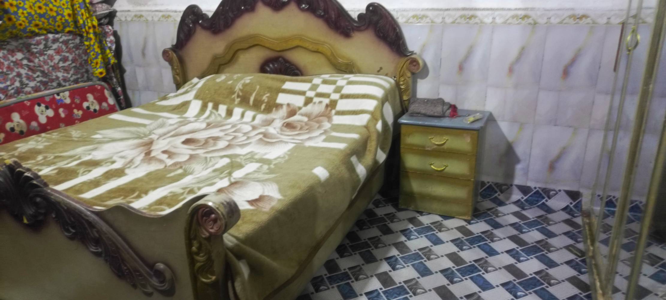 غرفة نوم • سرير نفرين • كنتور ٦ بيبان