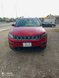 للبيع او للمراوس جيب كومباس موديل 2018رقم بغداد بسمي ضرر السياره بنيد ...