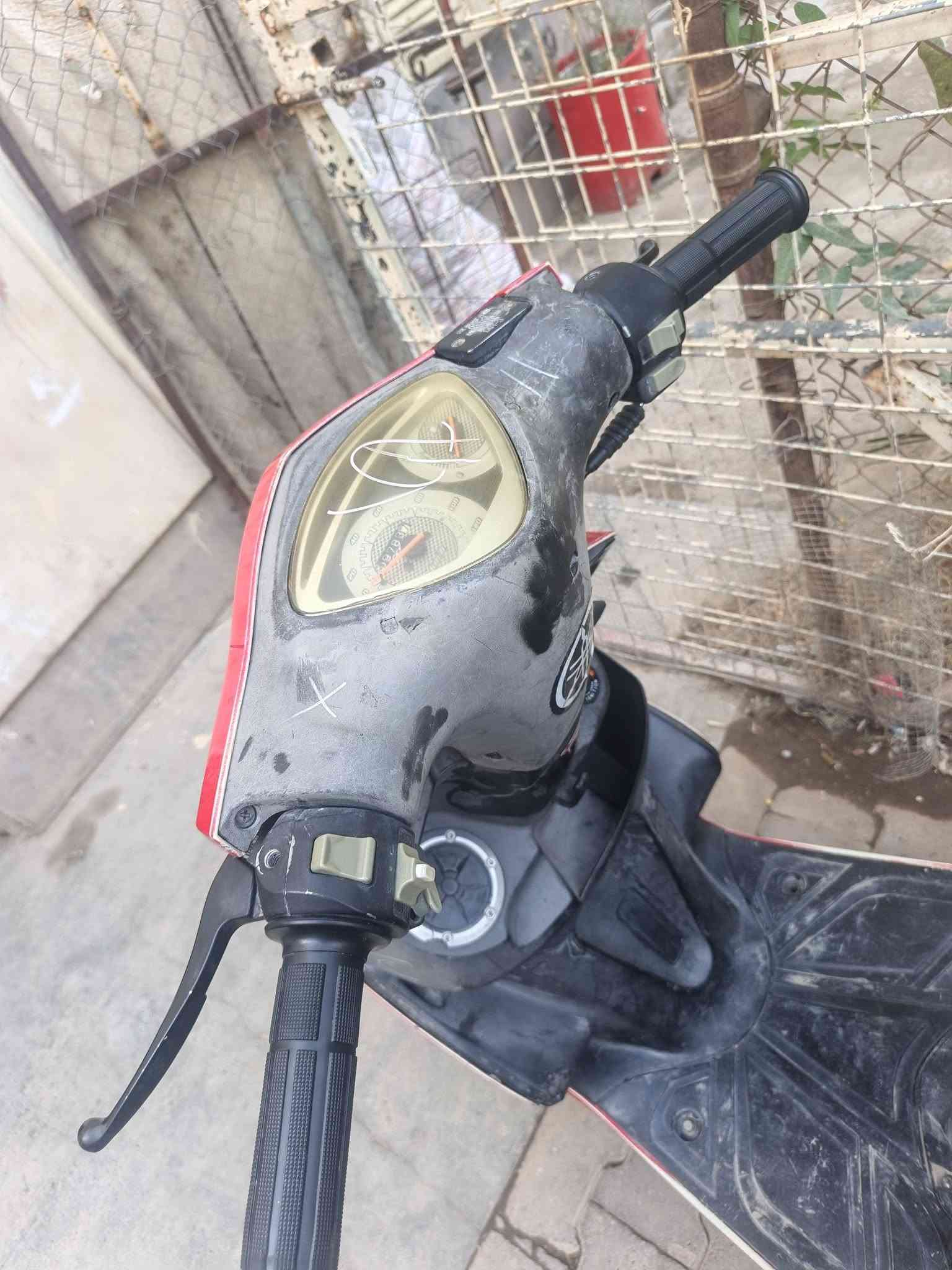 ماكس مضلع • زيرو • دخن ابيض
