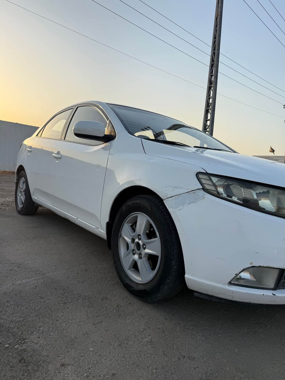 كيا سيراتو موديل ٢٠١٢
السيارة جاهزة مكينه كير 
بيه ٤قطع صبغ 
رقم بغداد تحويل 
السعر ٨٥
موديل ***********
سونار موجود الصويرة, واسط
