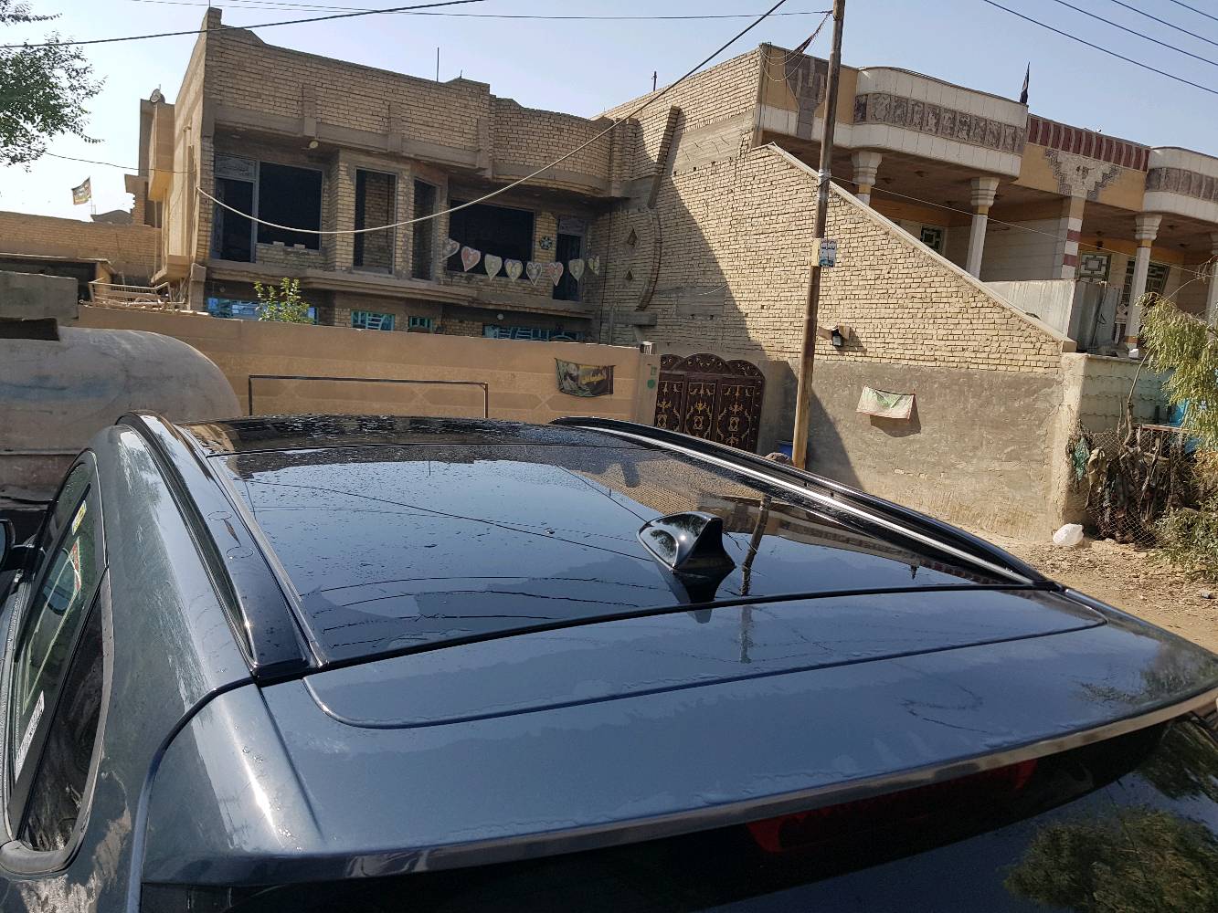 توسان 2020 كندي ماشيه 126 كيلو
بجم كبس فول مواصفات بانوراما كامل السقف جلد الداخل
الحادث جاملغ خلفي وتبديل باب خلفي
كلير جهة السايق في أمريكا اشخطت بالعراق جهة السايق باب خلفي
للبيع او مراوس بأحدث
رقم السيارة أربيل باسمي مكاني بغداد العبيدي *********** 