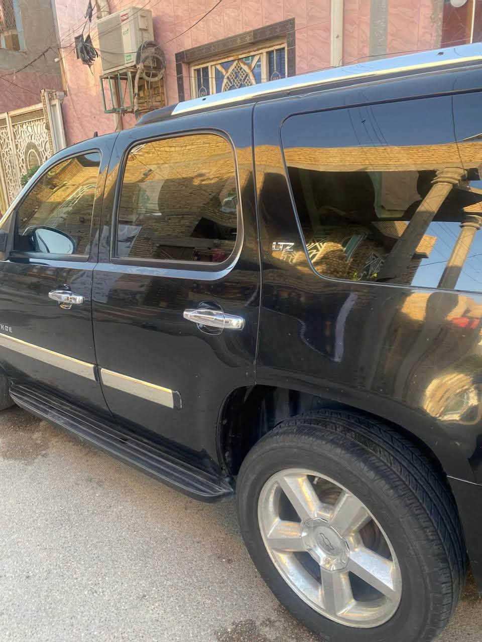 السلام عليكم
تاهو 2008 LTZ  فول مواصفات 

كشنات جلد شاشات بل كشنات 

تبريدها ثلج حساسات مثبت سرعه 

ما يحتاج احجي بفخامه الأمريكي 

بيها أماكن رش صبغ للجماليه مكفوله من الحادث 

تايرات جدد مكفول من الكص 

سعرها 165 وبيها مجال للشراي 

 ترهم بيع او مراوس 

***********

اتصل وبيك خير وتدلل
