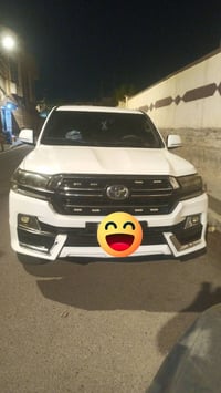 لاندكروز • مصفح • ٢٠١٣