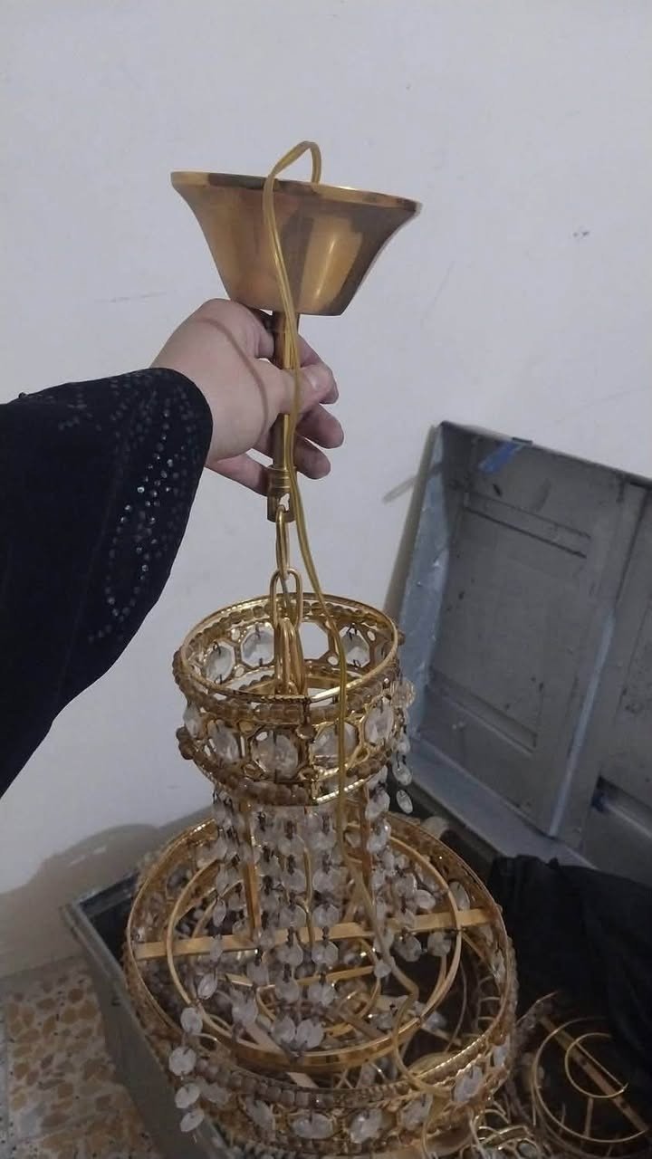 مجموعة اغراض • استعمال قليل • بسبب نقل