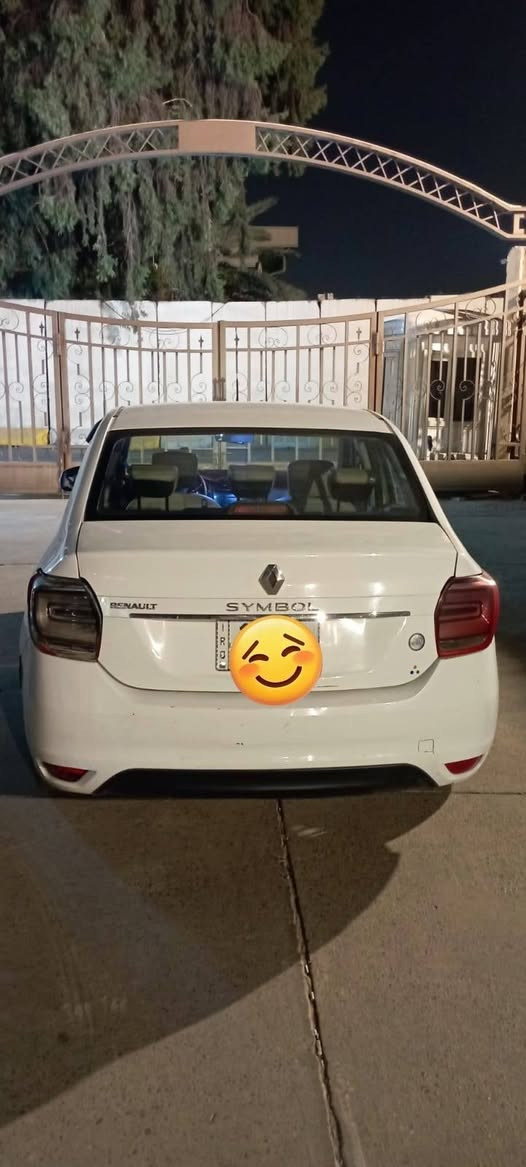 سلام عليكم رينو سمبل 2019 سياره مكفول عد جاملغ المامي اليمن بي شويه بارد والباب الخلفي بي شويه شبر تخريب معمر رقم بغداد سياره بسمي السعر65 وبيها مجال، 
***********
