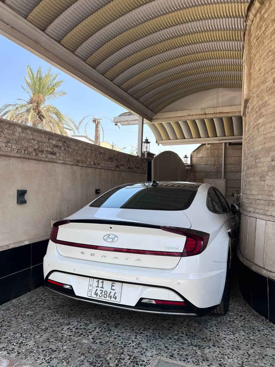 سوناتا 2023 هايبرد بالكارتون ماشيه 29 الف رقم بغداد باسمي
حادثه بنيد وامبدل نفس اللون والدعاميه نفس اللون يعني السياره بدون صبغ بدون شواصي حتى الراديترات مالته ايرباك استيرن فقط 
مواصفات 1/1 Vip تجي اعلى فئه
من 4 كامرات ومن داتا شو وتتقدم وترجع بالريمونت بردات خلفيه كشنات كهرباء وخزن وتبريد وتدفئه يعني ماكو اعلى منه
مكاني بغداد الشراي يتصل ***********

نص مكتوب في الصور:
- 640119683
- 40119683