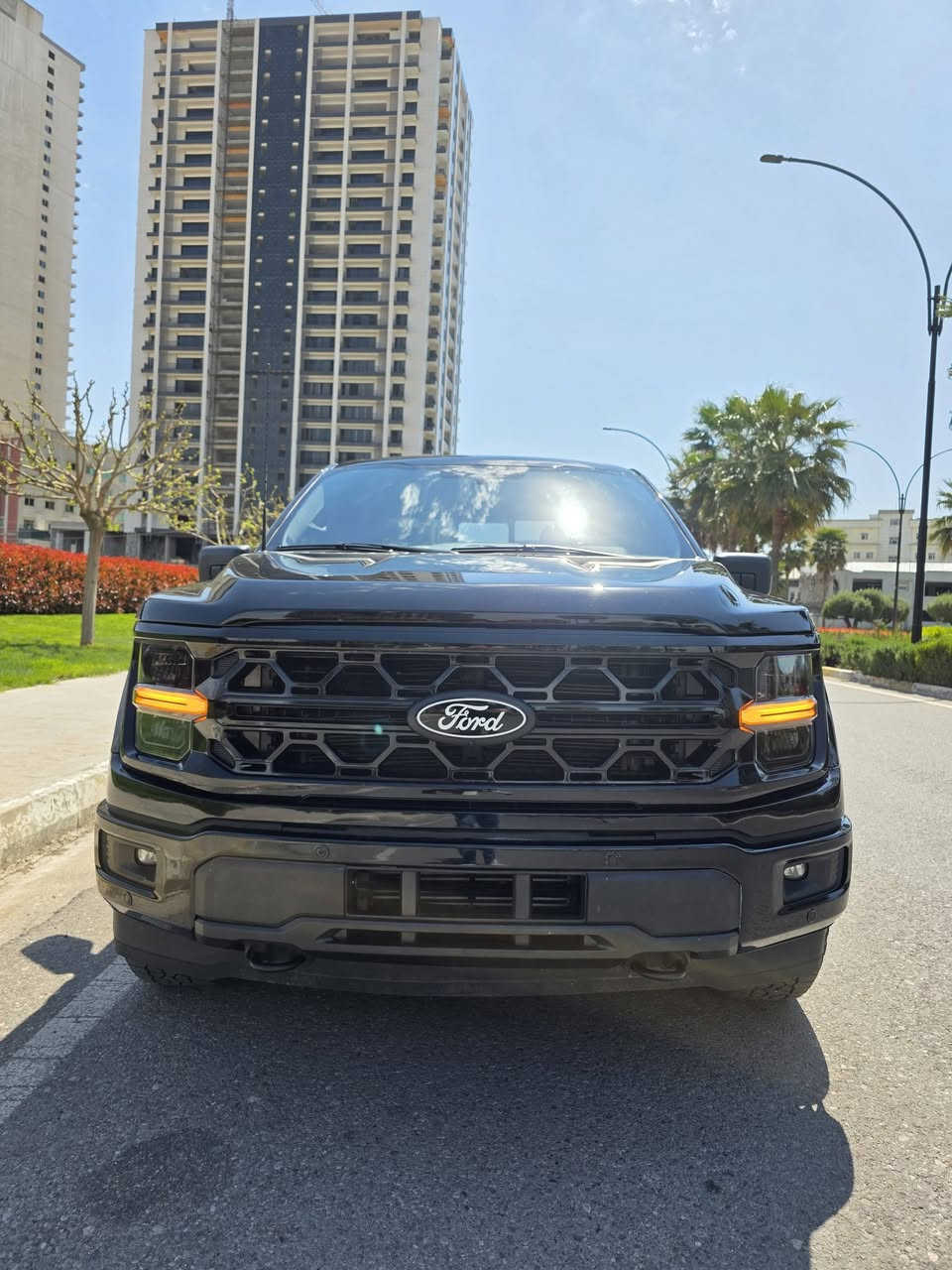 #f150للبيع
2024 XlT (fx4)
V6 3.5 turbo 

السعر: 355$$ 

ماشيه: 14000 mi
دبل أكسل(4x4)
قفل اكسل
٦ سلندر
كيجات دجتال
كشنات امامي هيتر
كشنات امامي تحكم كهرباء
سلم خلفي
كير طرح
كير ١٠ نمر
شاشة جبيرة
كاميرات ٣٦٠ درجة 
حساسات امامي خلفي
اشاير بل مري
نقطة عمياء
تشغيل عن بعد 
رادار امامي+ خلفي
مرايات هيتر 
باب طويل بدي قصير (المرغوب)
كير و محرك و أكسل حدادية كلة بشرط

 ٢ جاملغ امامي صبغ
بدون ارباك بدون دواخل بدون شاصي

مكان سيارة أربيل
للاستفسار: ***********
فقط بيع بدون مراوس
