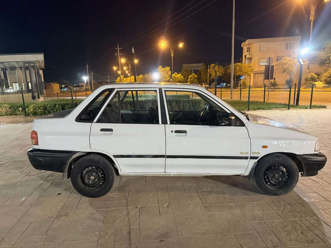 سایپا ٢٠١٠ بۆ فرۆشتن 🚗💥
سەیارەیەکی زۆر پاک و بێ کێشەیە، بە هەموو شتێک بەشەرت دەفڕۆشرێت 
 مۆدێل: ٢٠١٠
 گێر: ئاسایی (عادی)
 بۆیاخ و بەدن: دەعام بۆ دەعام بەشەرت (زۆر پاکە)
 سێرڤس: تازە سێرڤسی تەواوی بۆ کراوە و هیچ مەسرەفێکی تێدا نییە
 سەنەوی: تا ساڵی ٢٠٢٧ تازەیە
 بەشەرتی تەحویل و ڕەقەمکردن بەناوی کڕیارەوە
📍 شوێن: هەڵەبجەی شەهید
📲 بۆ زانینی نرخ و زانیاری زیاتر پەیوەندی بپچڕێنە یان لە واتسئەپ نامە بنێرە:
📞 *********** حلبجة, السليمانية

