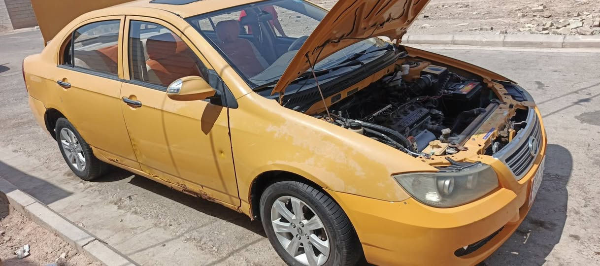 اليفان  مكفوله ضربه وتبديل وصبغ بيه فقط خياسات مبينات بلصوره وباقي كفاله رقم ميسان نكليزي سنويه الحد 31مصفره هيه وغرامه مكينه كير مكفولات حداديه تخم تاير كله جديدتبريد فقط غاز كامل يستفسار ***********
