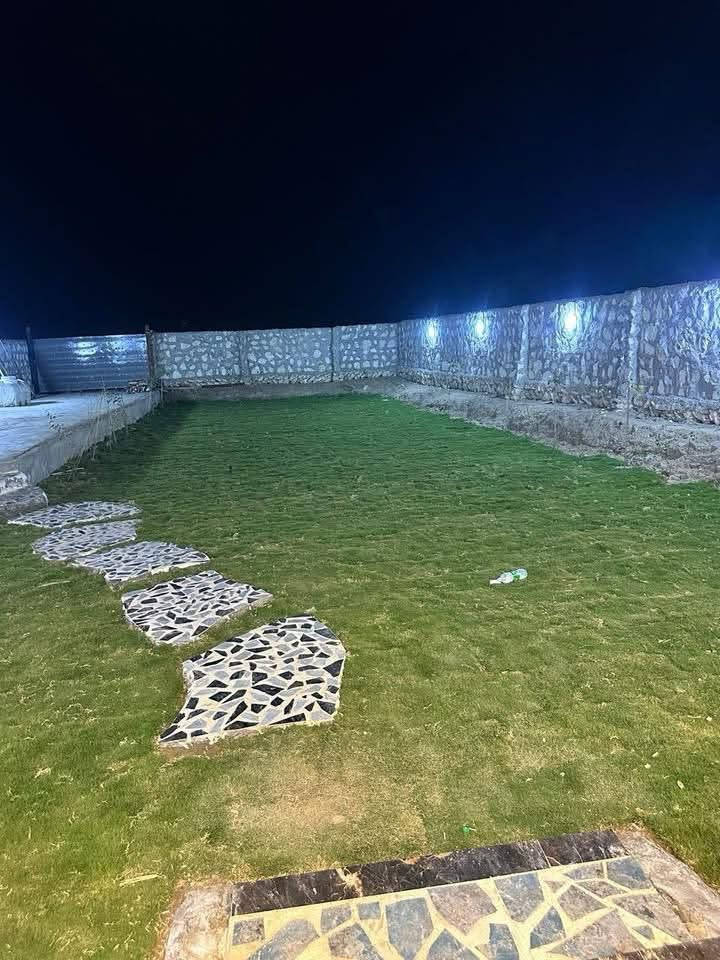 🌿 للبيع مزرعة مميزة على طريق الدغارة 🌿
📍 الموقع: ركن على طريق الدغارة
📐 المساحة: 700 متر
📌 تبعد تقريباً 300 متر عن الشارع العام
📍 خلف مطعم واثق
💰 السعر مناسب جداً

فرصة حلوة للي يدور على موقع مميز ومساحة مناسبة، لا تفوّت الفرصة 🔥

📞 للاستفسار والتواصل:
***********
