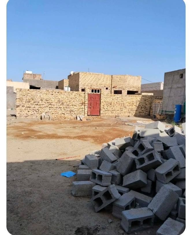 عرصه طابو زراعي سند 25 المساحه 100 متر 
الموقع الحولي جهه الشط كاع ال شعلان قرب بيت الكوفي  السعر 8 مليون 
لاتصال على الرقم ***********
