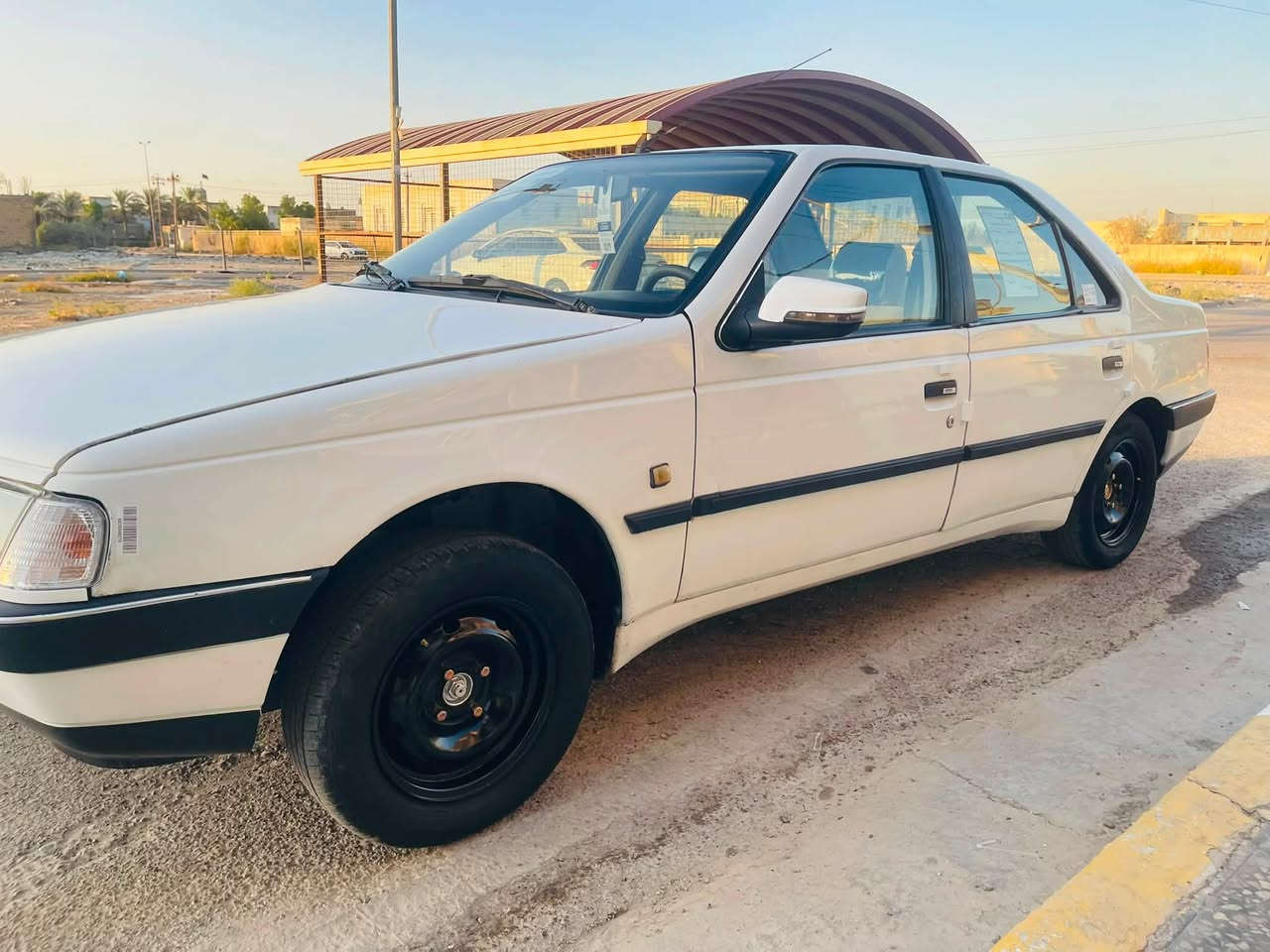 سلامً عليكم جيلكص ٤٠٥ مويل ٢٠١٠
بيها جاملغ بدون دواخل كير مكينه تبريد
تخم تاير مدوشمه عام 
رقم بغداد مصفره تحويل ثاني يوم 

مكاني بغداد الكرخ 
السعر ٣٧بيها مجال 
***********
شراي اتصل
