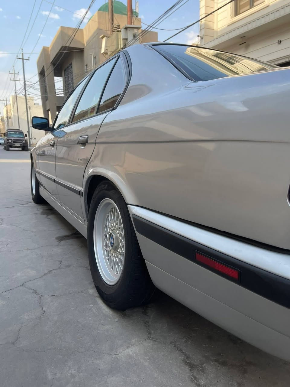 للبيع
السلام عليكم
 

‏مكان السيارة ديالئ  خانغين ناحيه السعديه

***********

بي أم BMW

سيارة حجم اصل 525 

موديل 1993

سيارة صبغ عام فقط للجمالية 

اللون سلفرر

مواصفات السيارة

‏ سقف سلايت

‏سيارة حلوو

أربع جامات كهربائي 

مرايات كهربائي

تخم تايرات ويل خلايا

سيارةًمقفولة 

صدر خلفية امامي كلشي حدادية جديد 

سيارة وضع ابلاد

شرط التحويل ثاني يوم 

سنوية ساقطه 2023

غرفه جلد اسود

كيرر او مكينه شررط
اترايك وين متريد 

لتعلقلي الشراي هاذ رقمي او يتصل والرزق علا الله
