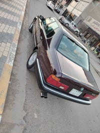 بي إم ٧٣٥ • ١٩٩٢ • فلوجه