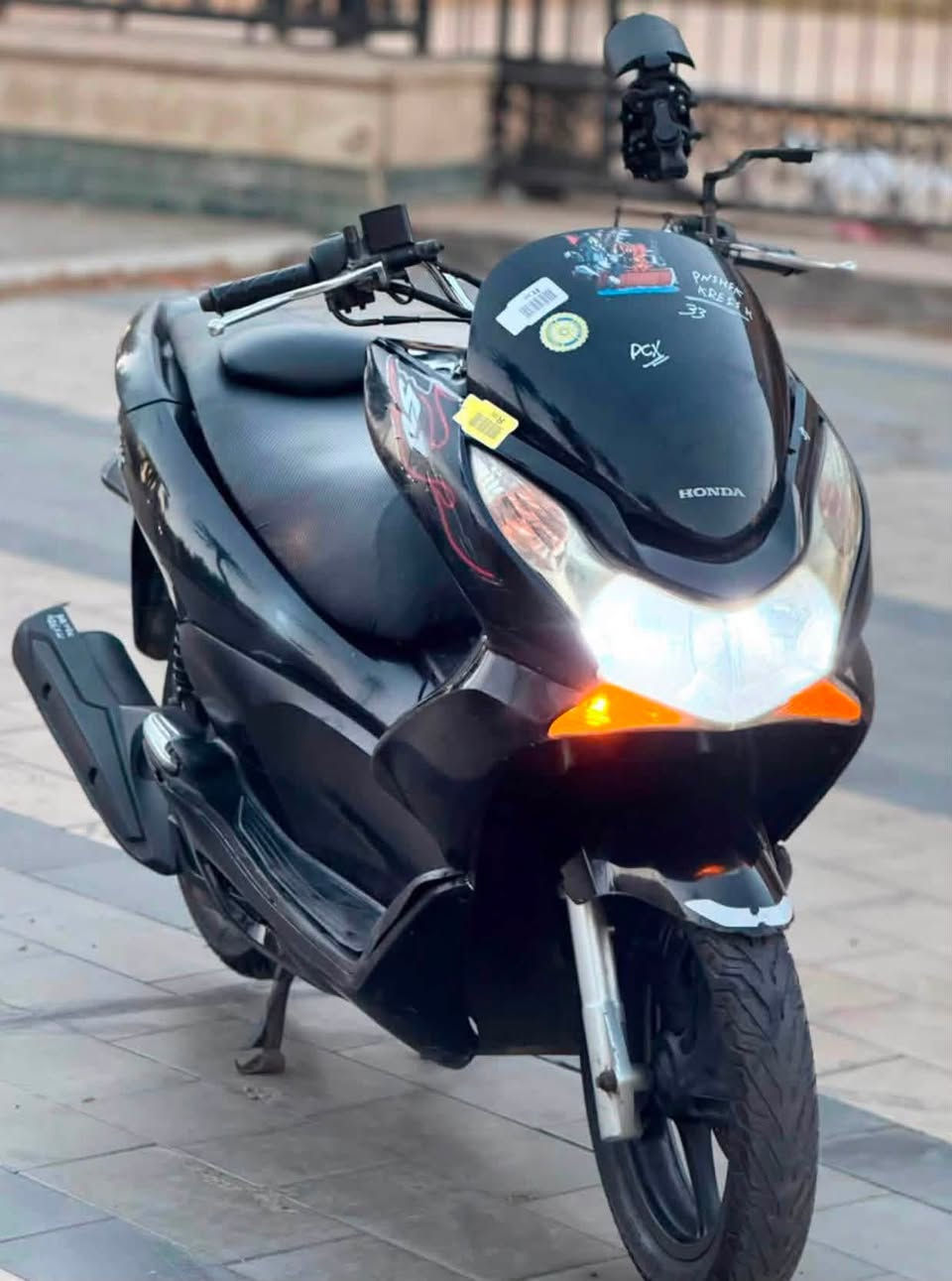 سلام عليكم....
دراجة (PSX)...(جيل الاول)  
🛵مامتعوبه
دراجة شلعه معدل كهربائيات كلهه شغاله 
دراجة جديده  بلادية
أي نقص مابيهة دراجه مكفوله كفاله عامه بشرط علفحص اذا برغي مفتوح ترجع دراجة مال جناي 
جيب فيتر وتعال افحص مستعجل على بيعتهه السعر مليون و250
العنوان بغداد  الكرخ  الاستفسار الاتصال على الرقم 📞***********
