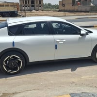سيراتو K4 • موديل ٢٠٢٥ • ٨٠٠٠ كم