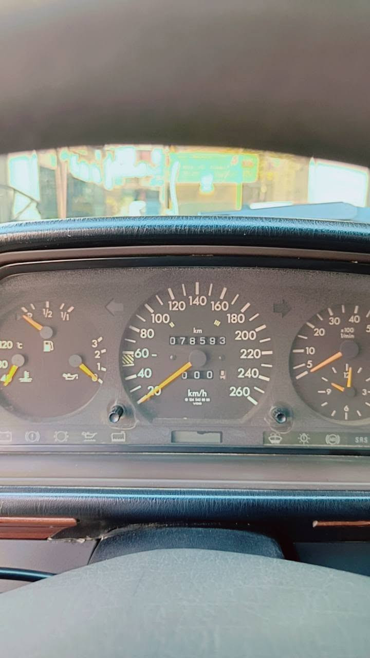 مرسيدس دب 
مكينة خراطيم 320
موديل  1991
رقم بغداد 
تحويل مباشر 
سيارة جاهزة الاخير 
تحويل ثاني يوم 
السعر 72 بيها مجال كلش بسيط 

للاستفسار اتصل وتدلل 
***********
