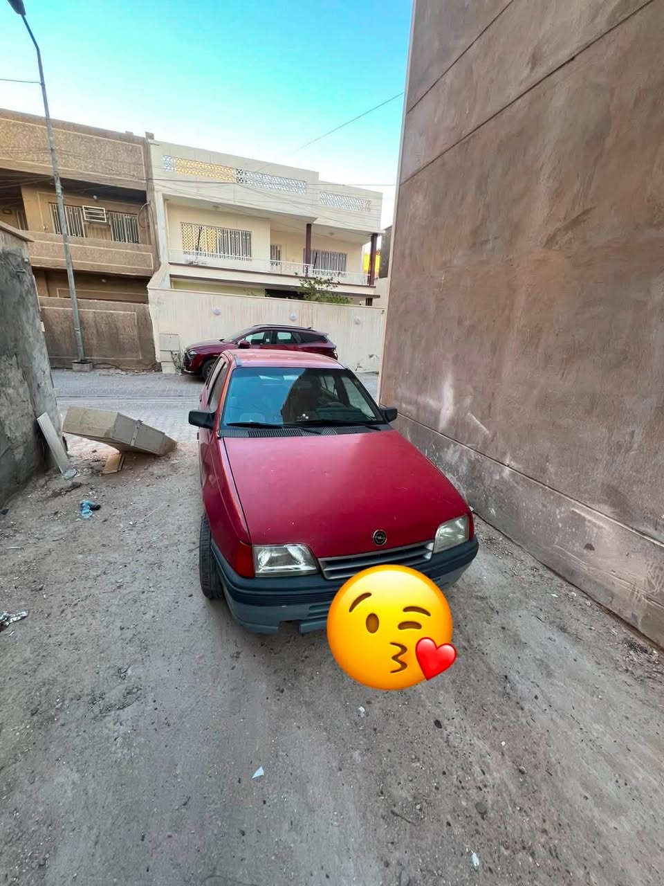 السلام عليكم اوبل كاديت كير اوتوماتيك محرك 1600 رقم واسط مشروع وطني باسمي تحويل مباشر السياره مابيها اي نقص شرط كير محرك السعر 33$ورقه (***********)
