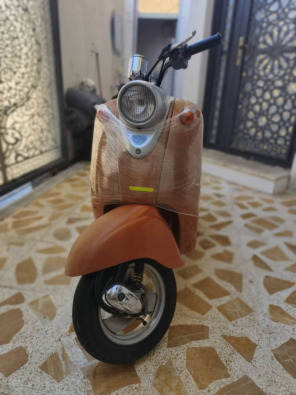 السلام عليكم دراجه عبد الحليم نثيه درجه بلسليفون بمعنه الكلمه بغري ما مفتوح بيهه دراجه حلوه ونضيف دراجه ناعمه سرعه ومعدل وشلعه فول الدراجه جديده بسليفون مكان الدراجه 📍 ميسان العماره الجمعيات السعر الاتصال على الرقم و الاستفسار عن باقي الاشياء الاتصال *********** علي أبو رضا ✨
مع تحياتي لكم ❤‍🔥✨🔒
