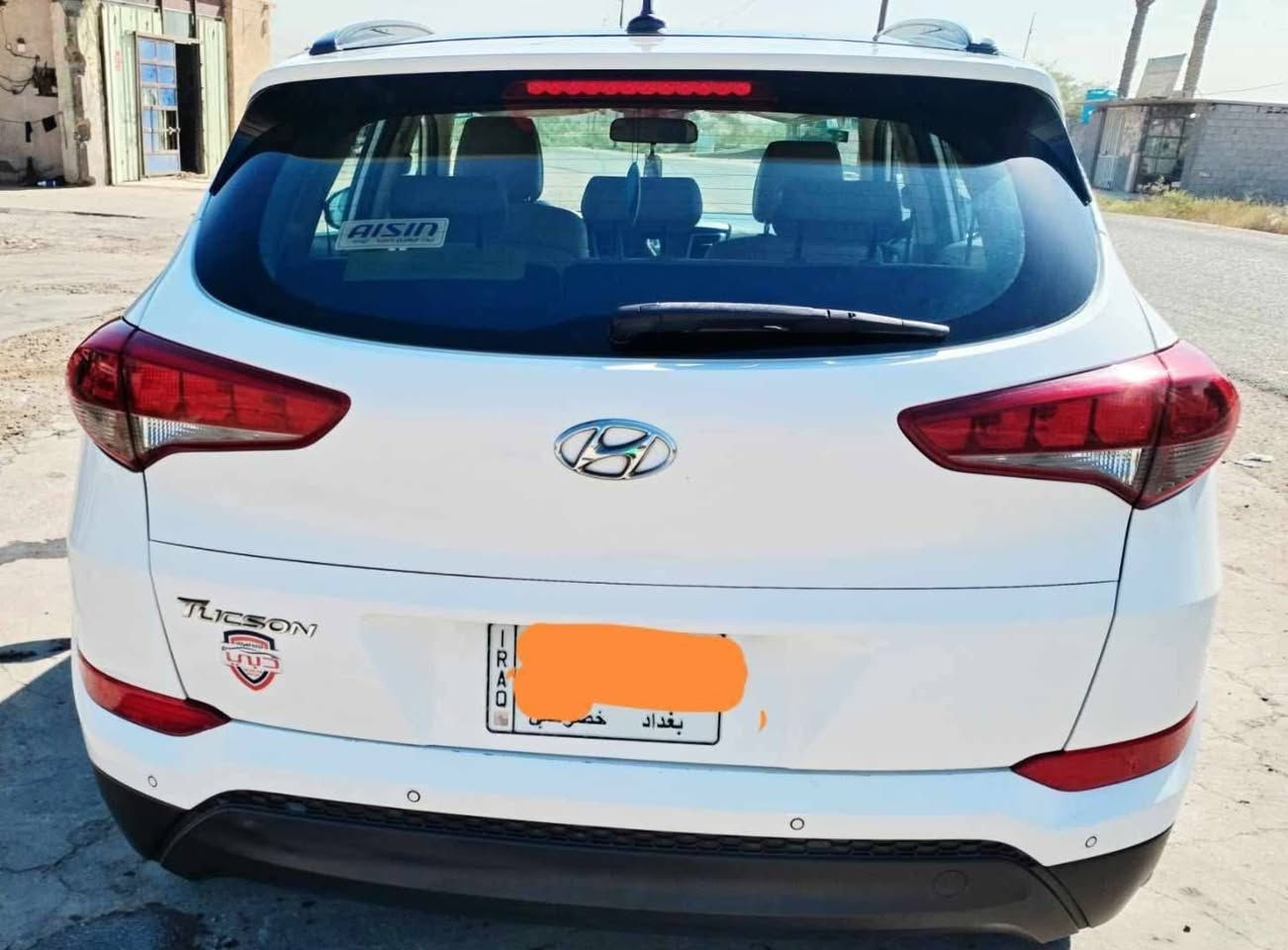 ✨ للبيع: هيونداي توسان 2018 ✨
🚗 المواصفات العامة:

الموديل: 2018

اللون: ابيضّ

المحرك: 2000

سعة المقاعد: 5 راكب

💎 الميزات والمواصفات الإضافية:

تبريد قطعتين (ثلج ما شاء الله) ❄️

3 وضعيات قيادة مختلفة (Drive Modes) ⚙️

تحكم كامل من المقود (تحكم ستيرن) 🎛️

إضاءة أمامية  💡

والعديد من المواصفات المميزة الأخرى...

🔍 حالة السيارة والضرر:
تكحيل. وبارد كلش قليل 

خالية من أي ضرر في الدواخل وبدون خروج أي إيرباك (سليم 100%) 💯

السيارة جاهزة بالكامل بدون أي نقص، شغل وتوكل على الله 🏎️💨

📍 الموقع: بغداد/ 

📞***********

📞***********
