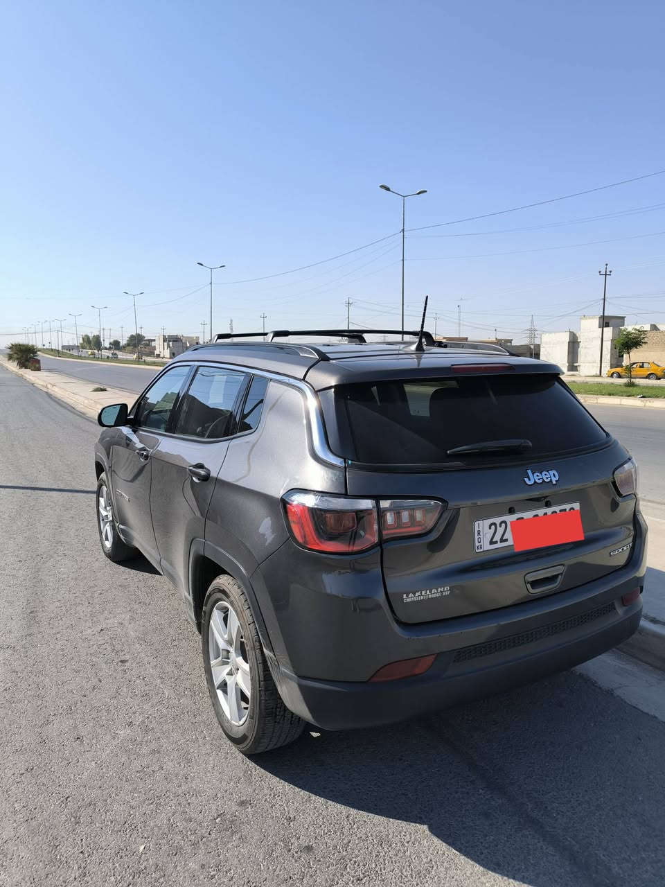 السلام عليكم
Jeep Compass, Latitude 2022 لون نفطي
3C4NJCBB3NT205020
مكان السيارة موصل و اربيل
حادث صندوق فقط ومبدل بلادي بدون ايرباك صور الحادث مرفوقة 

بصمة تشغيل
بصمة ابواب 
كشنات جلد
تدفئة كشنات
كامره دواره 360
هاند بريك بصمة
نقط عمياء بل مري
توقف ذاتي 
تحديد مسار 
تحكم قياده 
قياده ذاتية
شاشة كبيره
دفع امامي محرك 2400
ماشية 96 الف كيلو

رقم اربيل

السعر 160 ورقة

متواجد  واتساب  ***********
