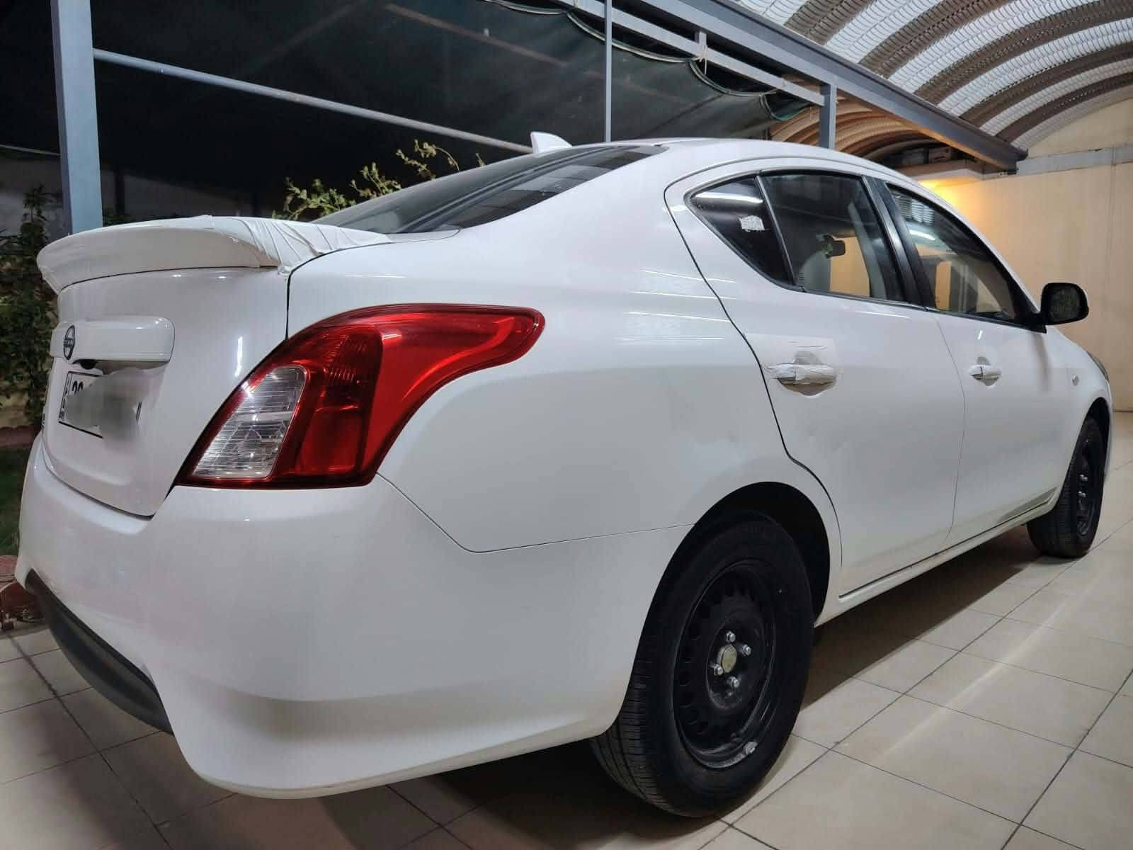 للبيع: نيسان صني 2025 (رقم أربيل) 🚘
​المواصفات والتفاصيل:
• النوع: نيسان صني (Nissan Sunny)
• الموديل: 2025
• الرقم: أربيل (سنوية جديدة / تحويل والتحويل ثاني يوم)
• الحالة: بحالة الزيرو / مكفولة من الصبغ والحادث 
• المحرك والكير: 4 سلندر اقتصادية جداً بحالة الشركة
• المواصفات: شاشة، كاميرا، تحكم استيرن، ABS، تبريد ثلج، وسائد هوائية (Airbags)
• المكان: النجف / الكوفة
​📌 السعر: مناسب 125 وبيه مجال بسيط للطيبين بعد المعاينة
للاتصال والاستفسار..***********..☎️
