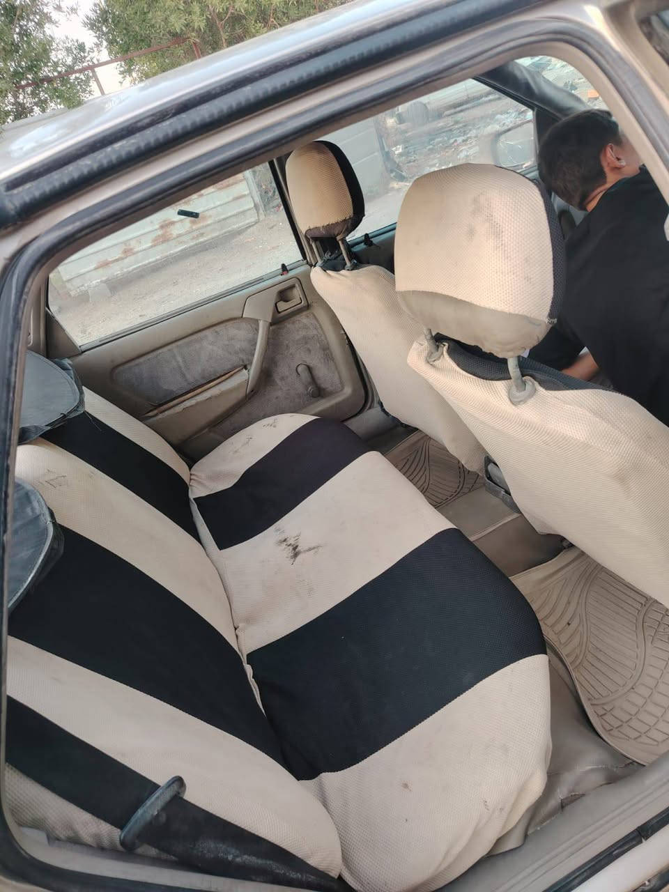 السلام عليكم اوبل فكتره موديل 90 كيراتومكينه جديده صدرجديد تخم تايرتبريد نقص بس غاز السعر25 وبيه مجال المكان ابوغريب النصروالسلام مقابيل الكمارك *********** (***********
