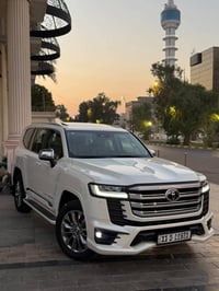 لاندكروز VX • ٢٠٢٥ • رقم بغداد