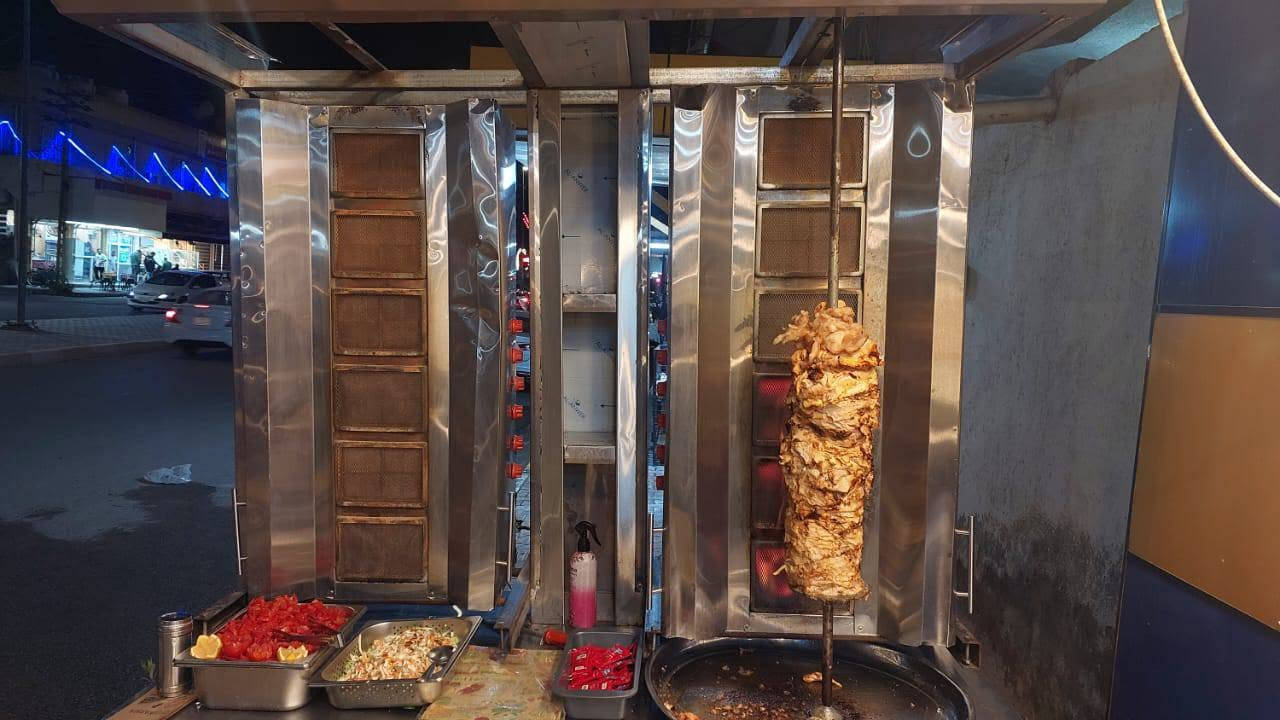 معدات كافتريا • شواية بركر • الكوت – واسط