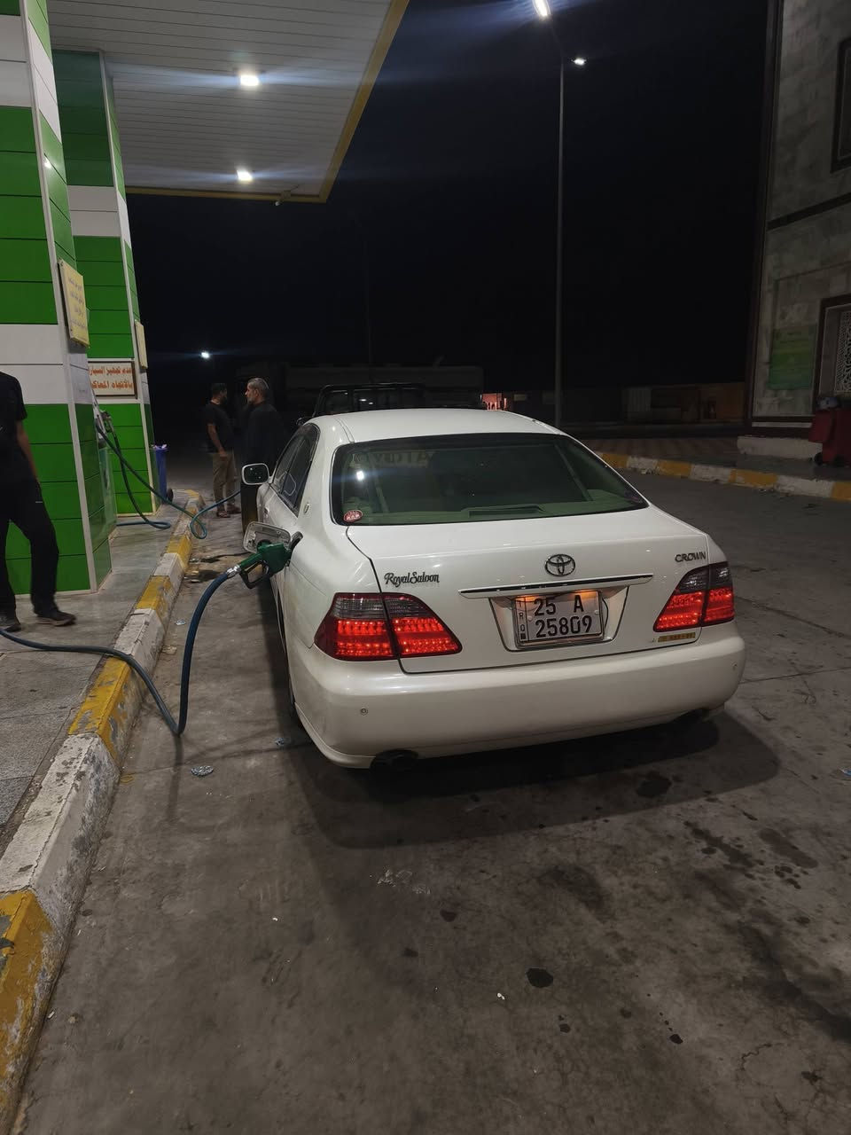 للبيع شاصي 82
2006
قرار 84
3 دكم فتحه 
داخل بيجي 
بصمه رصاصي 
بيها چاملغ خلفي تبديل 
يعني كفر 
سعر 120 وبيها مجال 
مكان نجف
اتصال ***********
