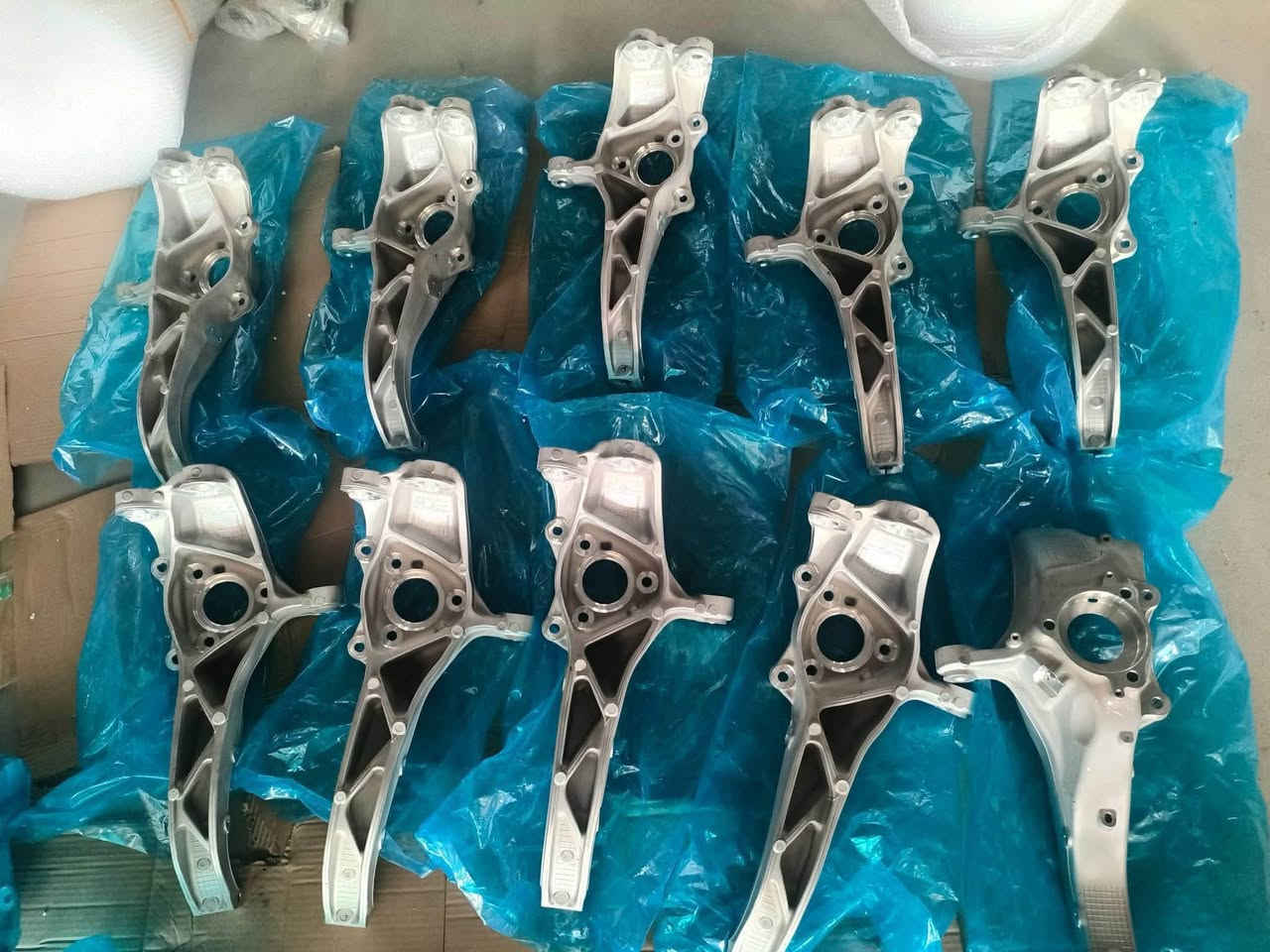 مركز تسلا بغداد 
ادوات احتياطية  - صيانة -برمجة - تنظيف وفحص منضومة التبريد - تشغيل -فحص البطاريات باحدث الاجهزة الالكترونية
موقعنا بغداد الكرخ قرب فلكة الشيخ معروف 
اسعار مناسبة 
***********
