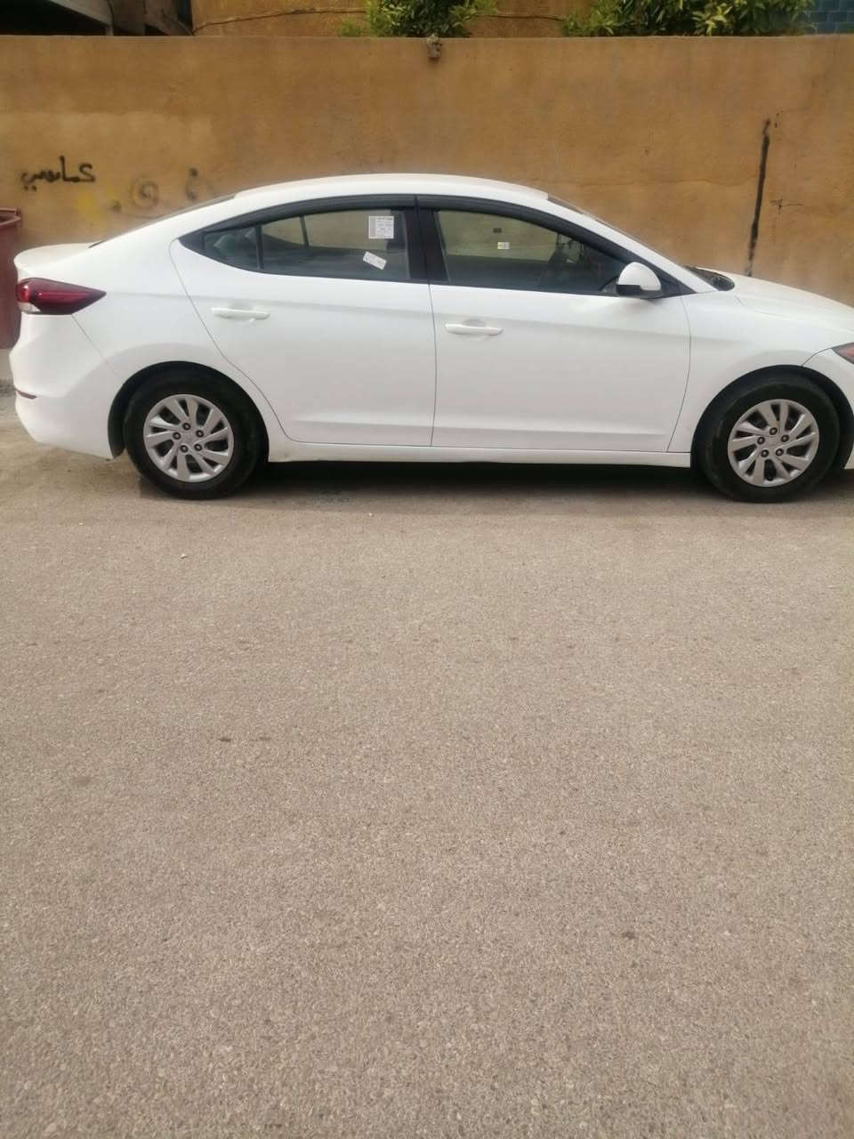 السلام عليكم سياره للبيع النترا موديل 20018 سياره كامله مكمله مكينه كير اكسل كير كفاله السياره بيه بنيد فقط الباقي سونار كفاله سياره مال بيت متعبانه رقمه ديالى راعيه بعقوبه تبريد كامل سياره جاهزه من كلشي رقم راعي السياره ***********
