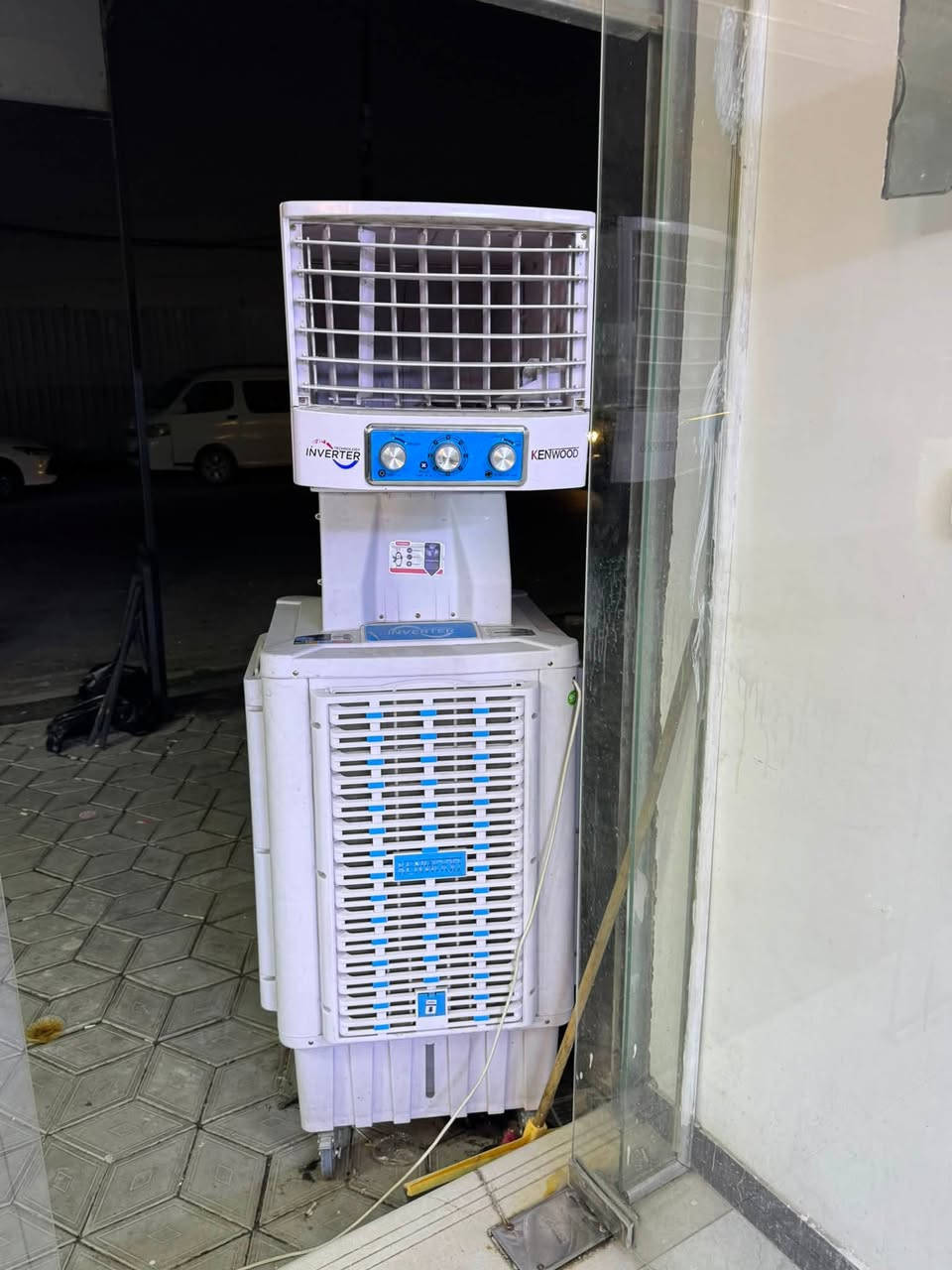 مبرده انفينتر استخدام شهرين نضيفه جداً بارده ثلج للبيع السعر 320 الف بغداد البلديات
***********
