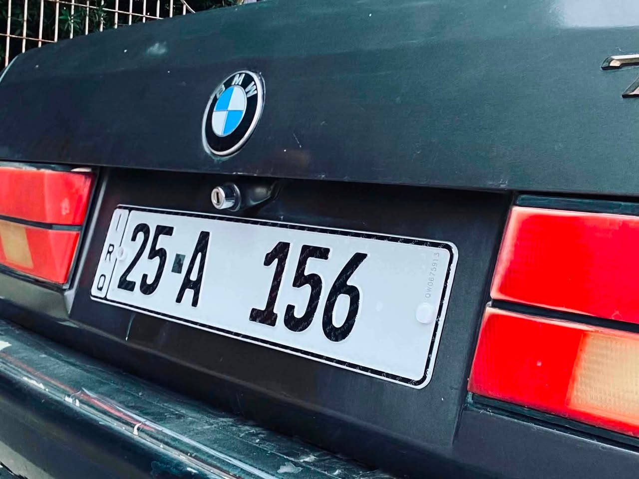 BMW   735

رقم مميز كركوك (  156  )
صبغ عام لجمالية 
كير عادي 
لون جوزي 
مكينة جديدة 
تبريد شغال 
 عنوان السيارة كركوك 
***********

