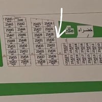 متوفر قطعه في موقع كلش قريب لشارع ٥٠ قياده قبل الاروائي يبعد عنه تقريب...