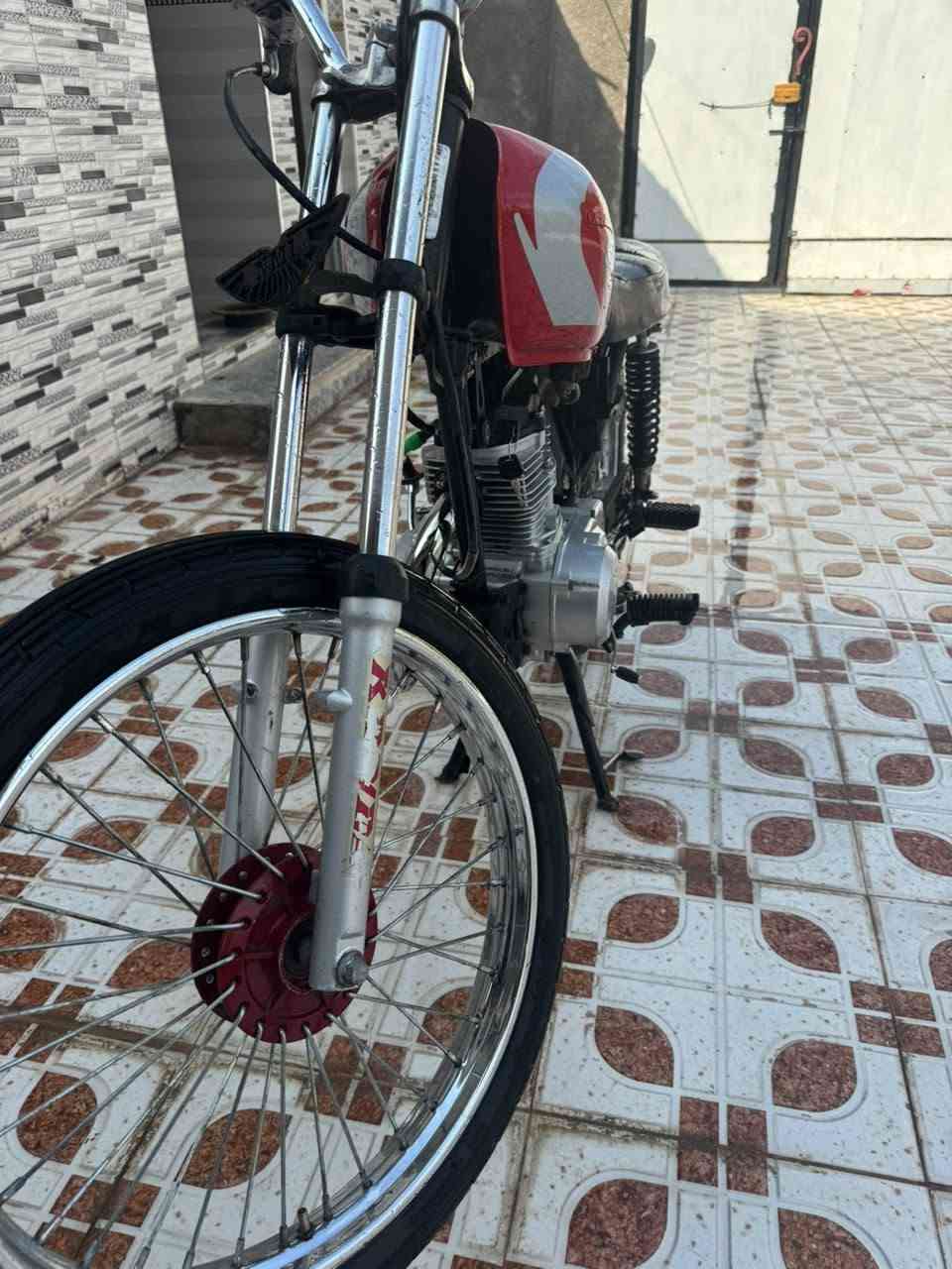 للبيع دراج 4قير مديل 2020 ارشاة درجه مثل بلصوره دراجه  أوراق كامله 5 أوراق مكينه اتخبل نضيفه للبيع مكان الصويره السعر 350 قفل رقمي ***********
