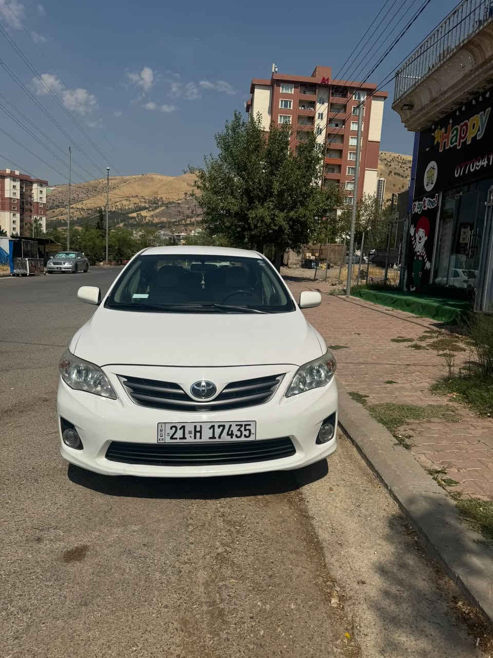 سلام علیکم…
کــرۆلای ٢٠١٣ 
مەکنیە ١.٦ 
بی بۆیاخ 
166 هەزار رۆشتوە
سەیارەکە هی مەعرەز نیە و هی ماڵە
تەحویل خرامە بە شەرت
ناونیشان:سلێمانی

***********
