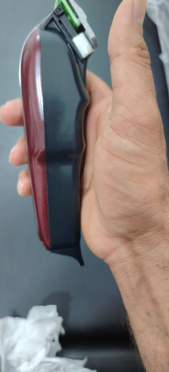 سلام عليكم  شباب ماكنه وال للبيع ماوياها شاحن بطاريه خير من الله كلشي مانقصها بس شاحنه نضيفه ماطور قوي كلشي شقال مثل ماوضح 50الف العنوان بصره شط العرب 
***********
